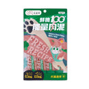 綠色包裝鮮摘100能量肉泥，雞肉與地瓜風味，包裝正面有卡通貓咪與狗掌印記.