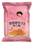 張君雅小妹妹香辣唐辛子風味點心麵粉紅包裝，正面有卡通女孩拿辣椒，75克袋裝.