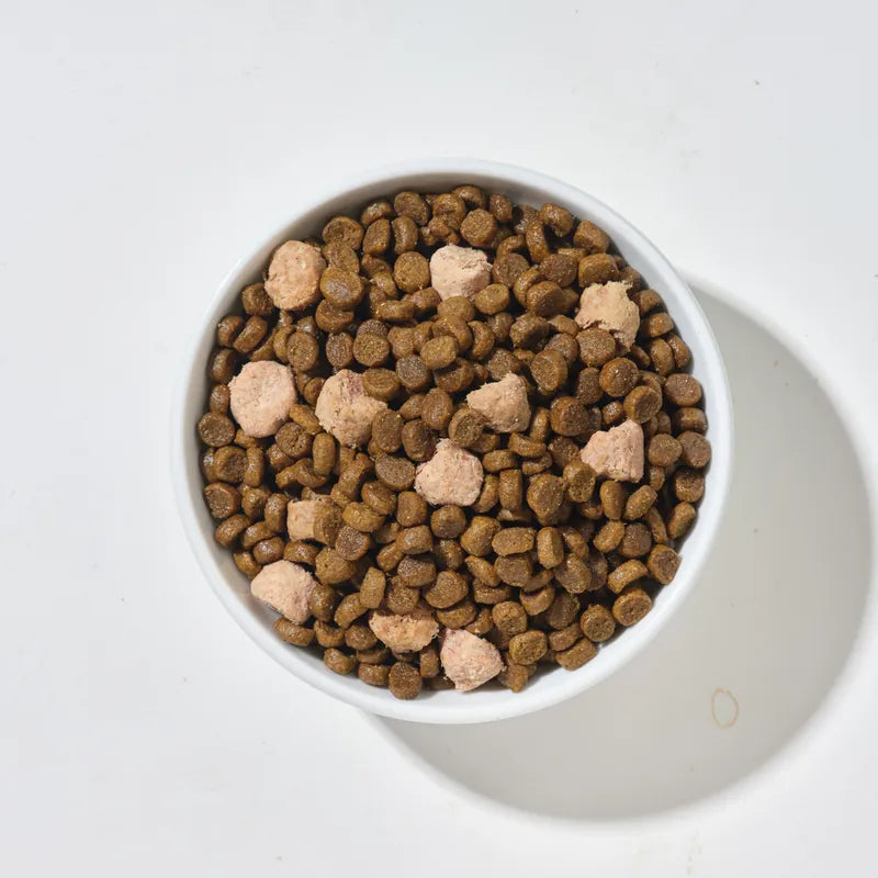 【Hyperr 超躍】犬貓無穀飼料佐凍乾 - 牛肉雞肉 2kg (下單後3-5個工作天出貨)