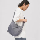 【Plain-me】寬帶雲朵中型半月包 (下單後5-7個工作天出貨)