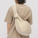 【Plain-me】寬帶雲朵中型半月包 (下單後5-7個工作天出貨)