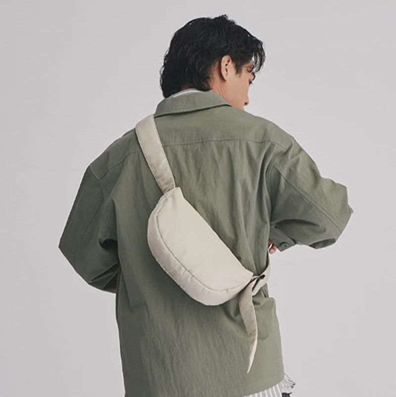 【Plain-me】寬帶雲朵小型半月包 (下單後5-7個工作天出貨)