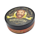 BARBERSTATION巴博士紅色硬漢髮油120ml圓形金屬罐，復古美式標籤設計.