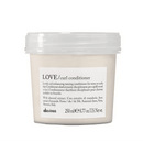 白色塑膠罐裝LOVE CURL捲髮護髮素，250ml，簡約黑色英文字標籤.