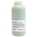 Davines 達芬尼斯 MELU防斷護髮素 1000ml 白色瓶身簡約設計.
