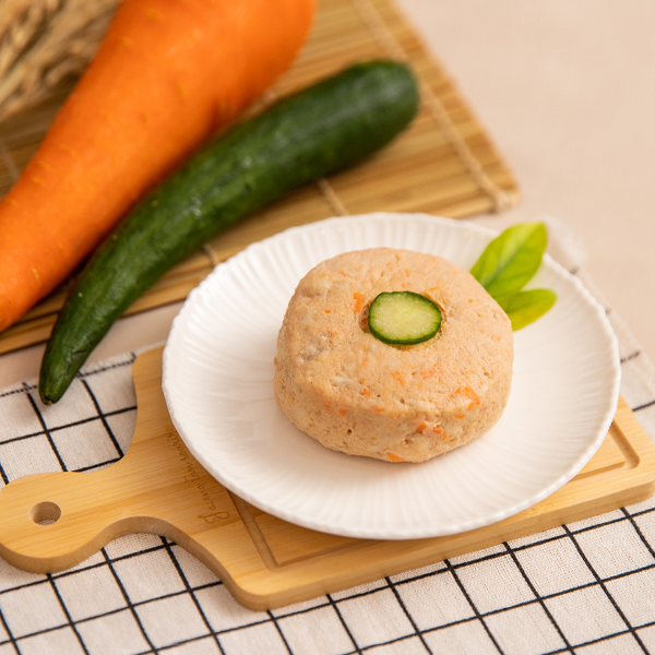 【飼糧倉】鮭魚佐雞肉堡 50g(下單後5-7個工作天出貨)