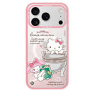 粉色邊框iPhone保護殼，印有Hello Kitty與My Melody坐浴缸可愛插畫.