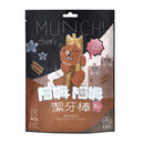 黑棕色包裝天然藜麥軟Q潔牙棒13入裝，插畫松鼠圖案.